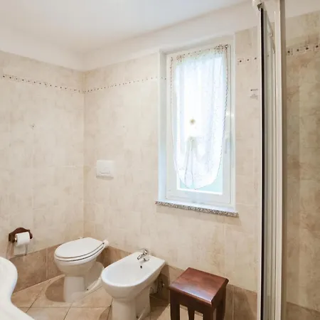 Lovely In Sant'ermete With Kitchen
