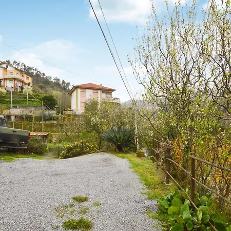 Vakantiehuis Lovely In Sant'ermete With Kitchen