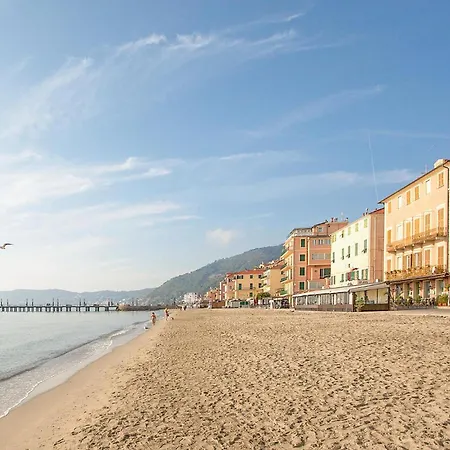 Lovely In Sant'ermete With Kitchen Vakantiehuis Segno